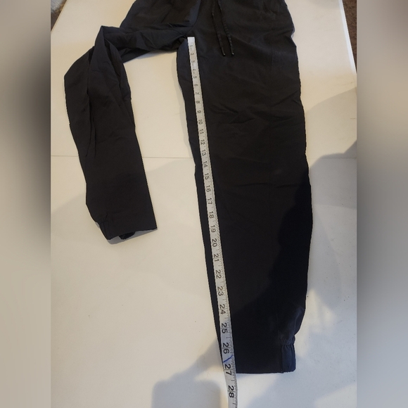 Lululemon License To Train High Rise Pant Jogger Black Womens 4 - Picture 9 of 9
